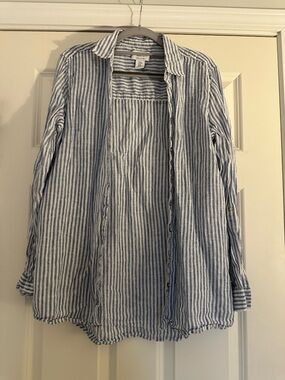 JONES & CO Blue and White Striped Linen Shirt - Classic Button-Up